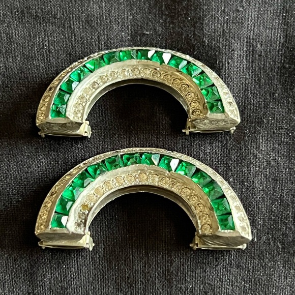 Two Vintage Dress Clips - Picture 3 of 11